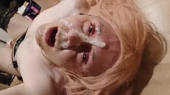 Aliciadeeper00's Sissy Submission: Deepthroat Dildo Fun
