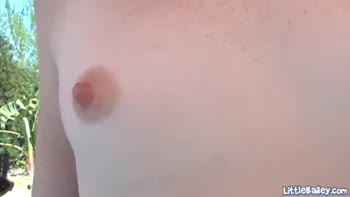 Teen (18+) Babe Littlebailey's Sensual Lesbiangay Tease