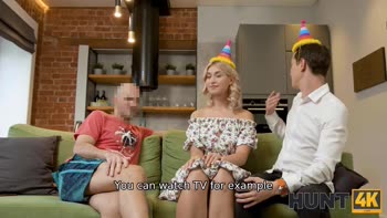 Honey's Russian Anal Bliss: Cuckolded Hubby Watches