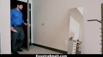 Aubrey Sinclair's Stepfantasy: Preston Parker's Small Tits Temptation