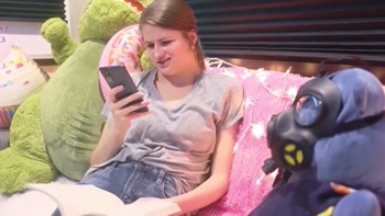 Brother helps step sister make a cuckold porn for her boyfriend.