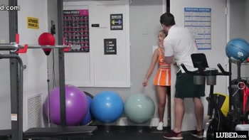 Cheerleader Goes Rah Rah For Coach's Fat Cock