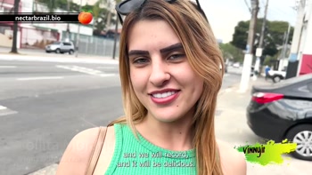Incredible Blonde Is An Actor's Fan And Goes To His Apartment To Fuck