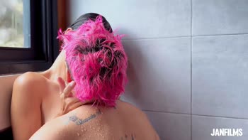Imalexapink's Steamy Bathroom Romp