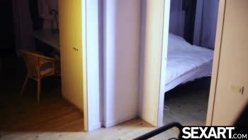 Sultry Lesbians Julia Roca & Mango's Passionate Pussy Licking