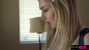 Marykate Moss's Big Dick POV Challenge