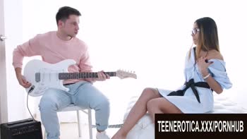 Roxy Lips' Sultry Guitar Lesson Ends in Sizzling Anal Intimacy