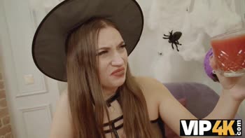 Leo Dee & Elise Moon's Vampire Sorority Orgy