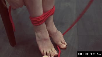 Jia Lissa's Redhead Rendezvous: Teasing Dildo Frenzy in Bondage