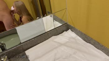 Tocochan's Craving Fulfilled in a Japanese Love Hotel
