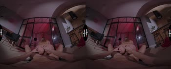 Blonde Bombshell in Cowgirl VR Throe