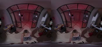 Blonde Bombshell in Cowgirl VR Throe