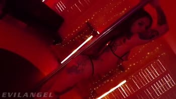 Vanessa Vega's Raunchiest BBC Scene Yet: Tattooed Latina Squirts & Creampies