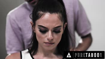 Sophia Burns' Cheerleading Ass Gets Pounded By Stepson in Class