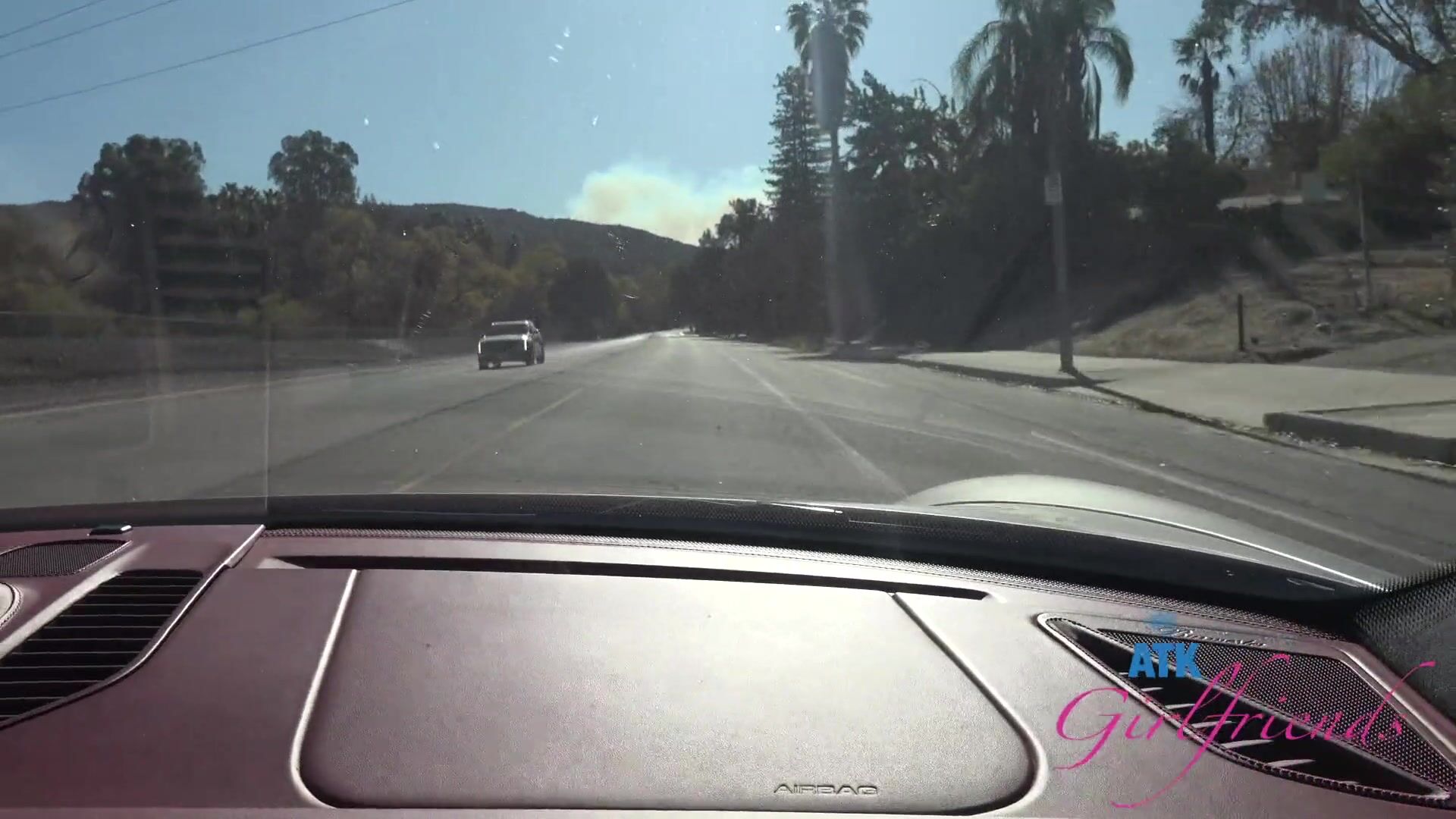 Massage and Touching Amateur Babe Remi Raw after going on a Drive POV (yes she Cums)