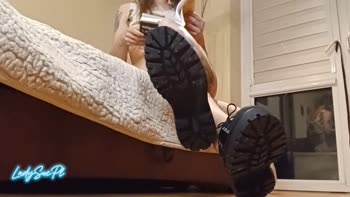 LadySuePolska's Sultry Solo Debut: Baring Feet & Beautiful Body