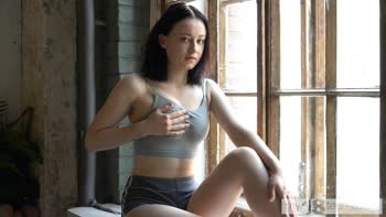 Cute Sheryl X's Teen (18+) Solo Debut: Masturbating to Bliss