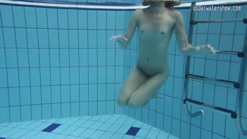 Sensual Underwater Mermaid: Clara's Bouncy Big Tits