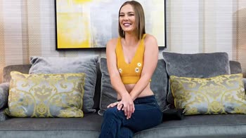 Meet New, Texas' Fresh-Faced Teen (18+) Star Corra Cox