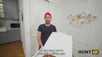 HUNT4K. Wrong Order, Right Pussy