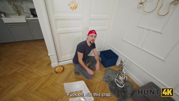 HUNT4K. Wrong Order, Right Pussy