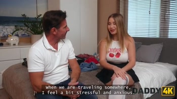 DADDY4K. When her Boyfriend is Relaxing, she Chooses his dad