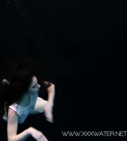 Underwater Seduction: Russian Teen (18+) Andrea Swims Naked in HD