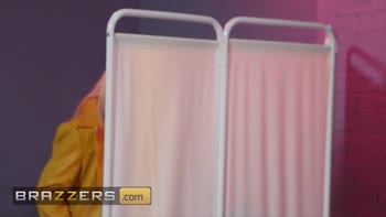Sienna Day's Doctor's Appointment Gets a Big Cock Examination