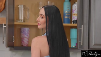 Violet Voss's Busty Seduction Unleash0% Satisfaction - S23:E4