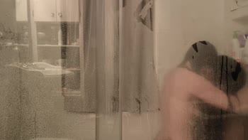 Princess and the dreadz - Petite Princess Steams Up Showers With BBC in Steamy 60FPS Scene