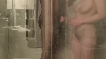 Princess and the dreadz - Petite Princess Steams Up Showers With BBC in Steamy 60FPS Scene