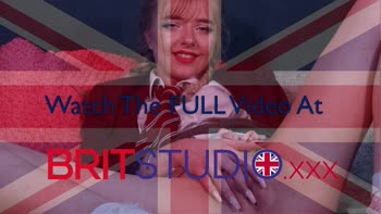Blonde Teen (18+)'s Wand Wonderland: Cumming at School