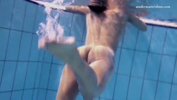 Zlata's Sultry Underwater Shower Seduction