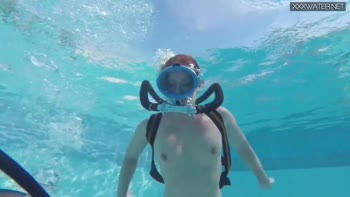 Minnie Manga's Underwater Orgasmic Delight