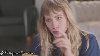 Alison Rey - Lesbian Cheerleader Seduces School Nerds in Steamy Three-Way