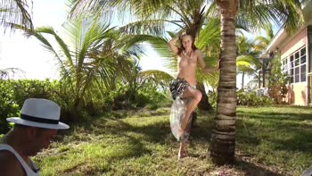 Blonde Teen (18+) Goddess Unveils Her Stunning Natural Beauty
