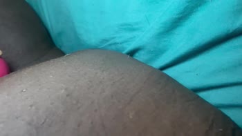 Ebony SheLovesDick01 Shakes with Body-Crawling Orgasm Using Rose Toy