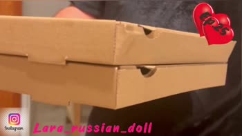 Lara RussianDoll - Lara's Sizzling Pizza Fantasy: Russian Teen (18+) Swallows Cum