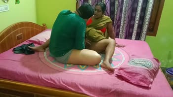 Authentic369's Saree Seduction: Indian MILF Gets Roughly Fucked & Creamed