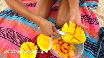 Appleliu76's Beach Day: A Mature MILF's Public Cum Show