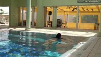 Jessica Lincoln Swims Sexy Naked in the l