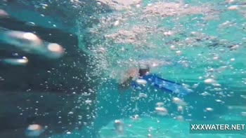 Candy's Underwater Orgasmic Adventure