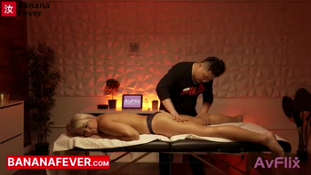 Fat Chinese Massage The Seduces White MILF with Full Service Happy Ending