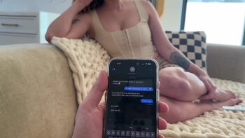 Chloe Foxxe & awlivv: Tattooed Threesome Heat with Creamy Cumshot