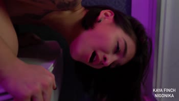 Nigonika's Surprise Shower Bang with Kaya Finch