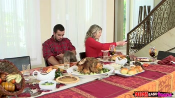 Step Moms Bang Teens (18+) - Naughty Family Thanksgiving