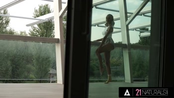 21 NATURALS From Yellow Socks Hardcore Fucking Veronica Leal
