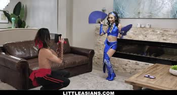 Princess Kitana Finishes Liu Kang With Her Pussy Fatality - A Mortal Kombat Cosplay feat Avery Black