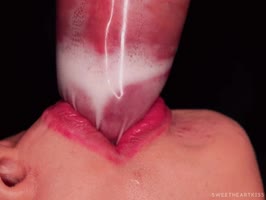 SweetheartKiss's Close Up Blowjob Leaves Him Beaming After Two Cumshots