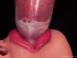 SweetheartKiss's Close Up Blowjob Leaves Him Beaming After Two Cumshots